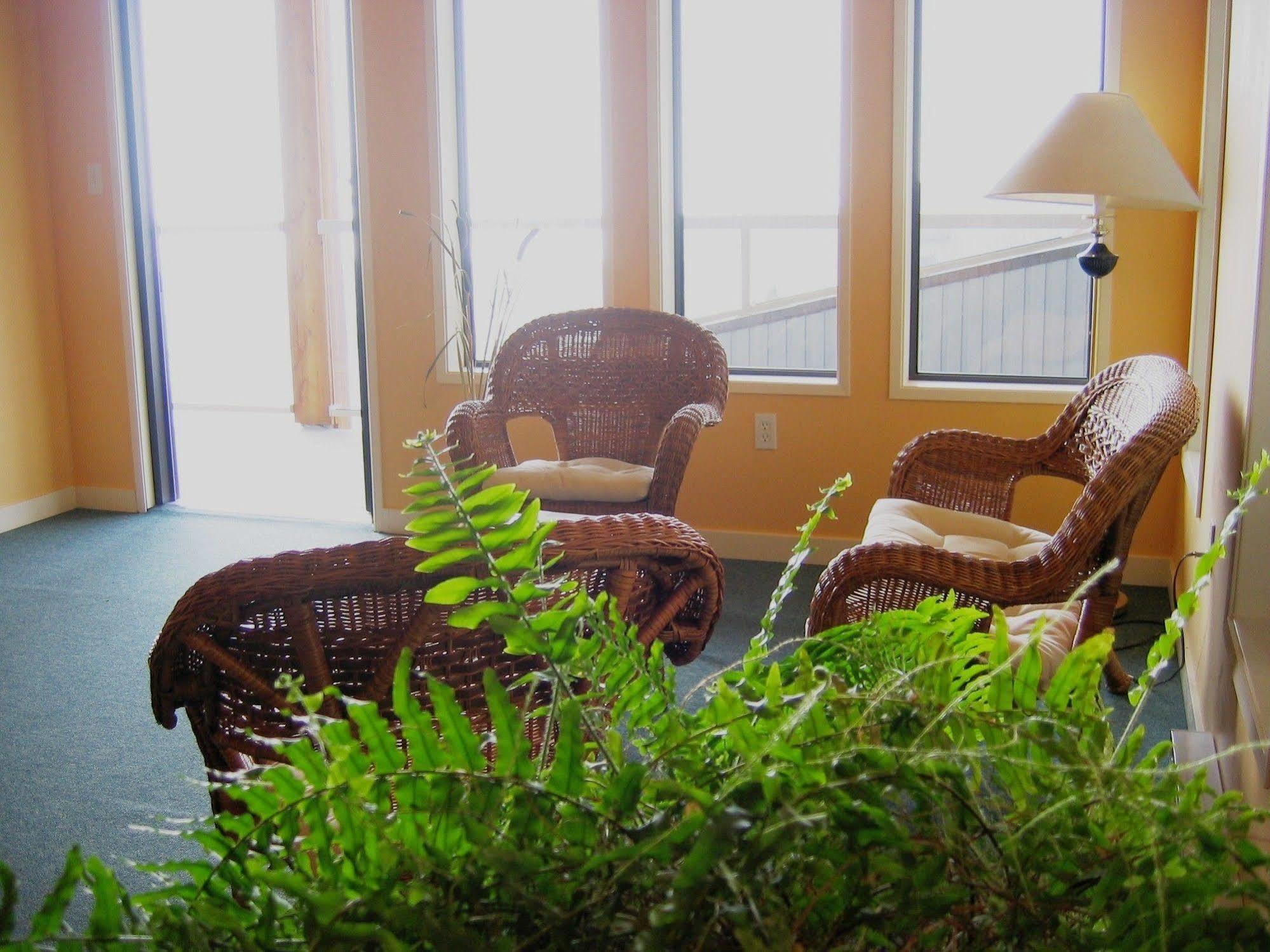 Island View Lodge Powell River Ngoại thất bức ảnh